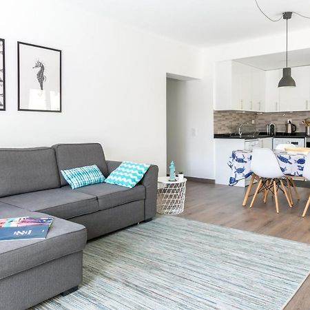 1 Bedroom Beach Apartment With Balcony 2 Min Walk To The Beach! Costa de Caparica Buitenkant foto